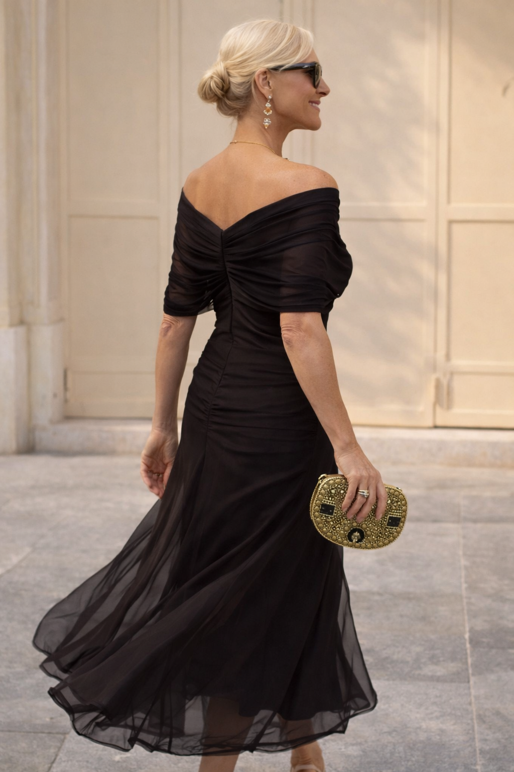 V Neck Party Dress Elegant Silhouette Occasion Wear Style