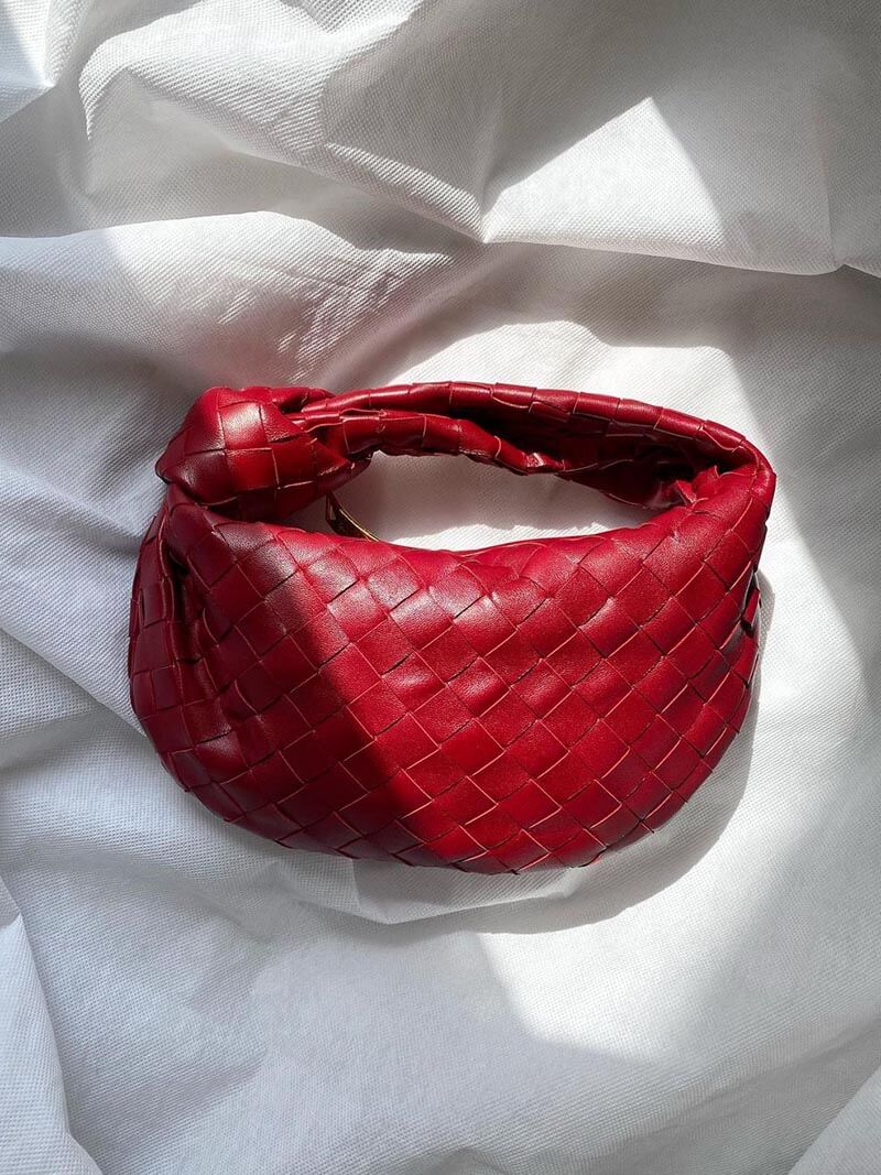 Mini Woven Bag Artisan Design Elegant Everyday Fashion Accessory