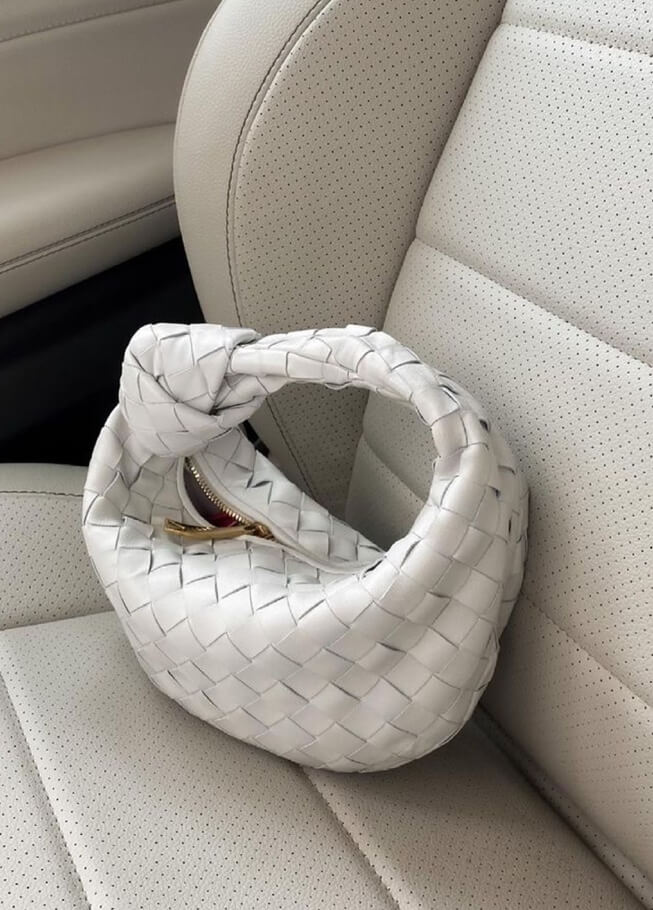 Mini Woven Bag Artisan Design Elegant Everyday Fashion Accessory
