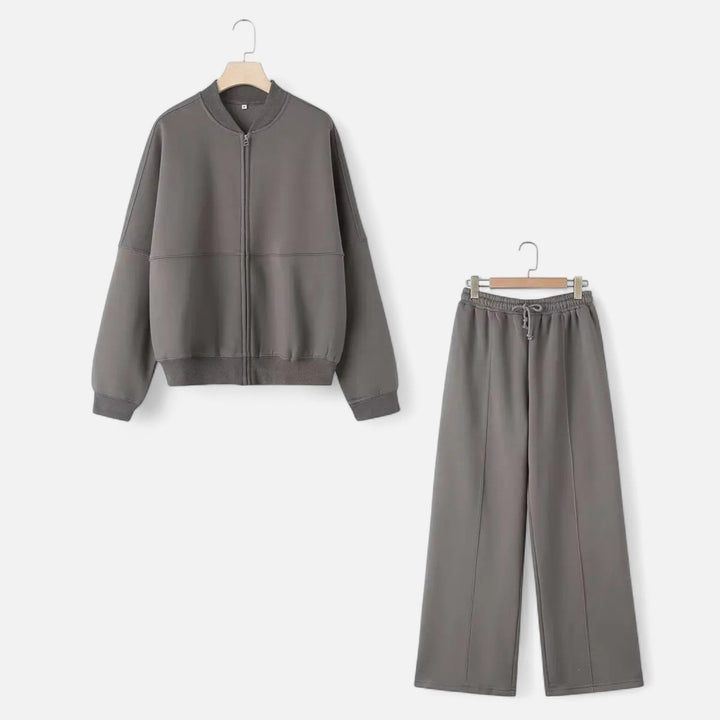 Tracksuit Set Women Chic Style Comfortable Fit