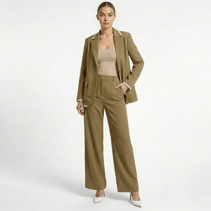 Relaxed Fit Blazer and Wide Leg Trousers Suit Set – Effortless Tailored Style