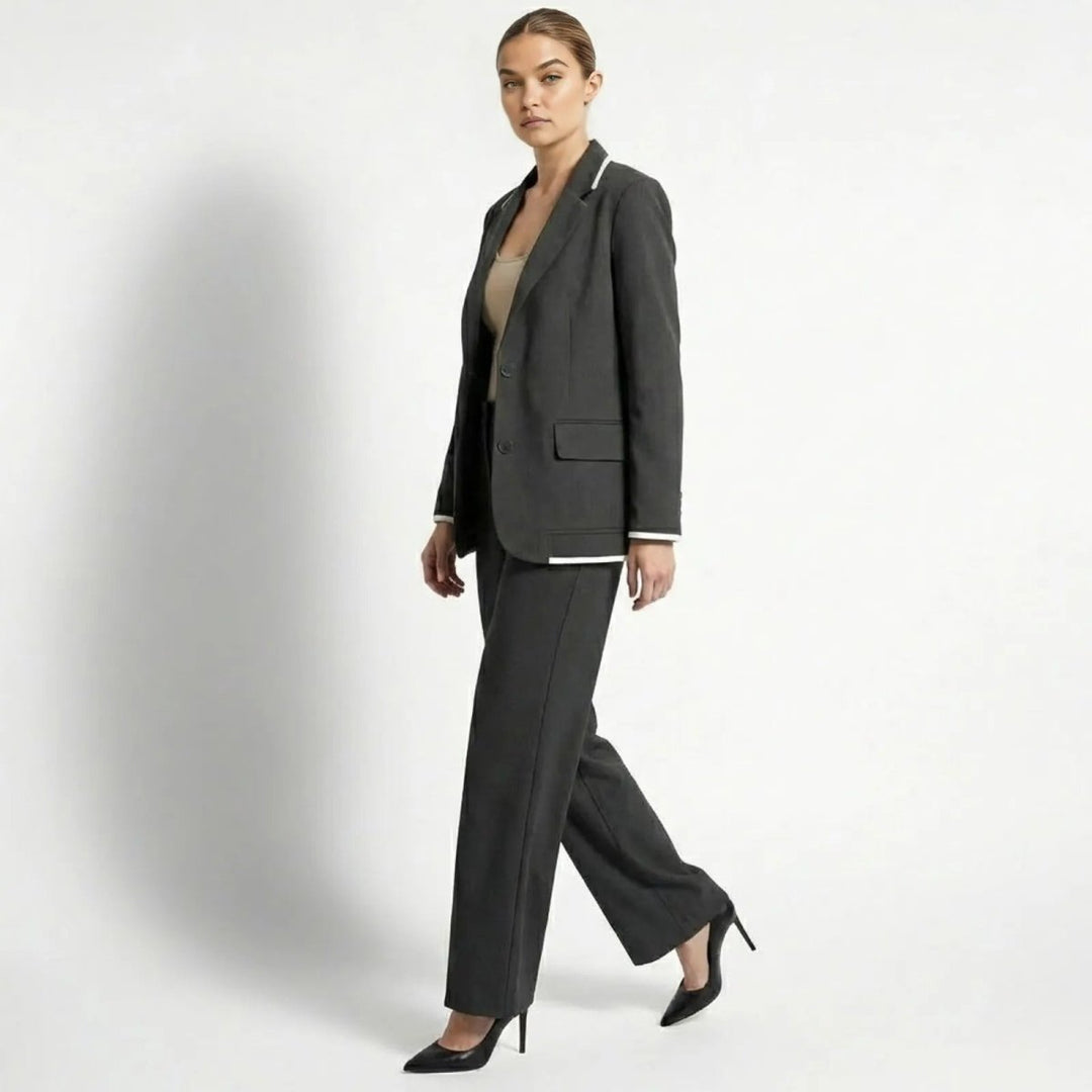 Relaxed Fit Blazer and Wide Leg Trousers Suit Set – Effortless Tailored Style